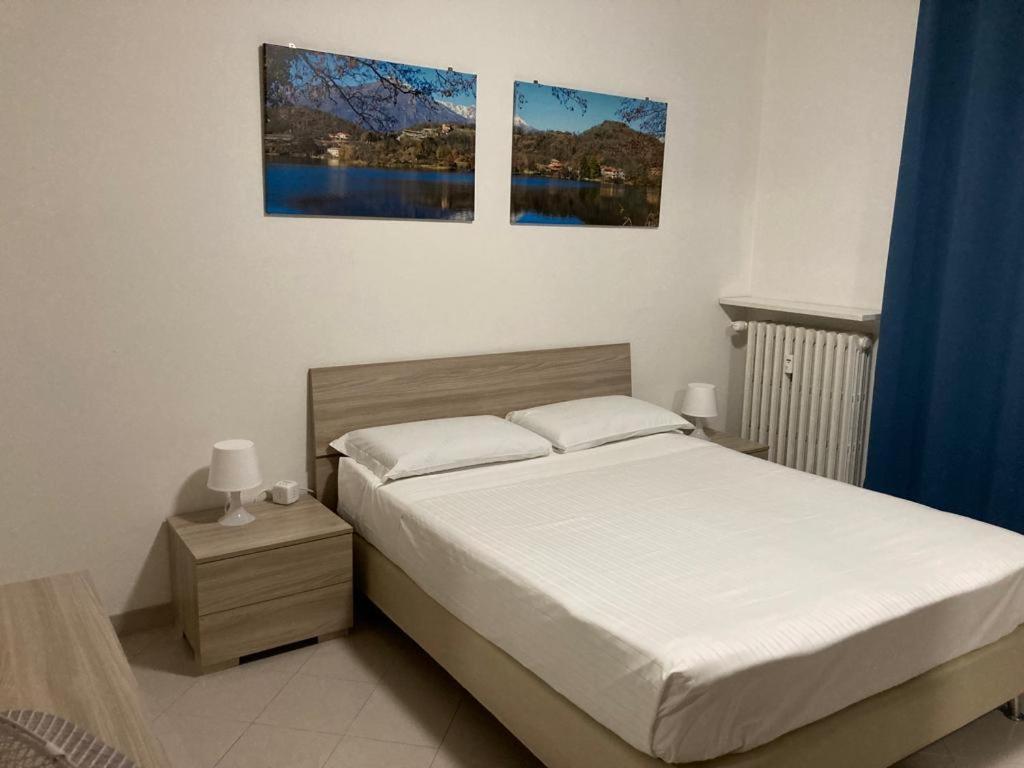 Apartment "Borgo Olivetti" Ivrea Exteriör bild