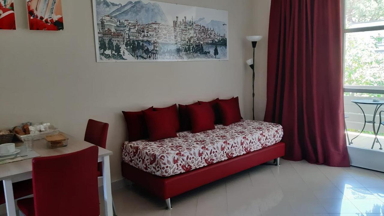 Apartment "Borgo Olivetti" Ivrea Exteriör bild